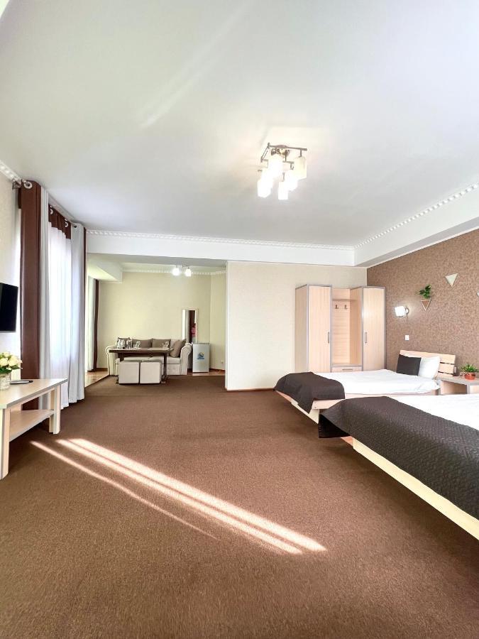 Caravan Hotel 카라콜 외부 사진