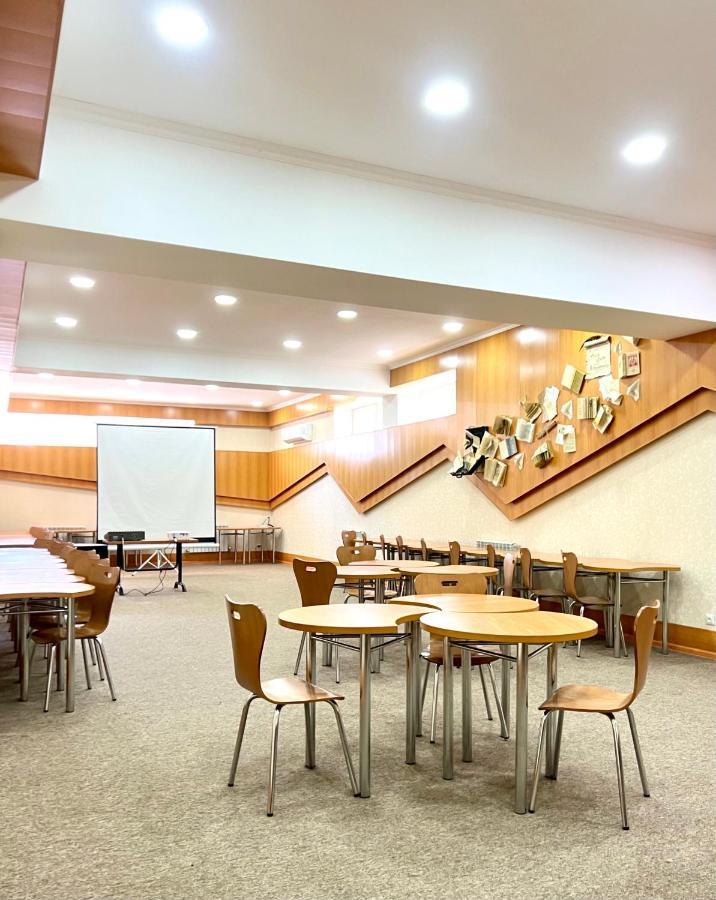 Caravan Hotel 카라콜 외부 사진